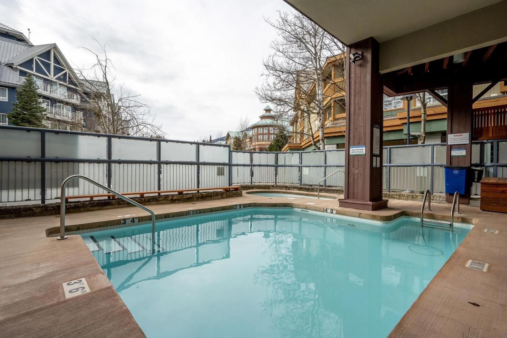 2br + Loft & Sofabed Tyndall Stone Mountain Views Pool, Hot Tub & Free Parking